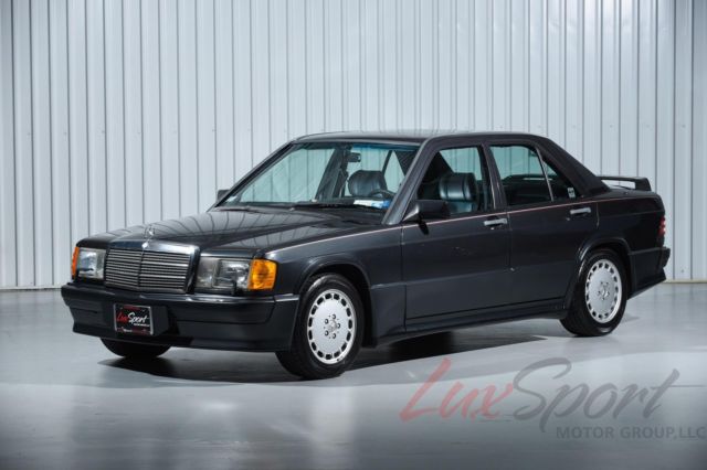 1987 Black Mercedes-Benz 190 E 2.3-16V Sedan