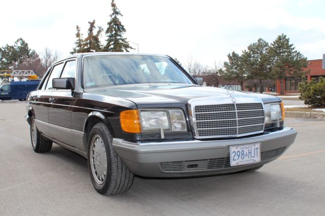 1987 Gray Mercedes-Benz 300-Series Sedan