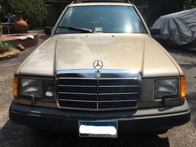 1987 Mercedes-Benz 300-Series Wagon