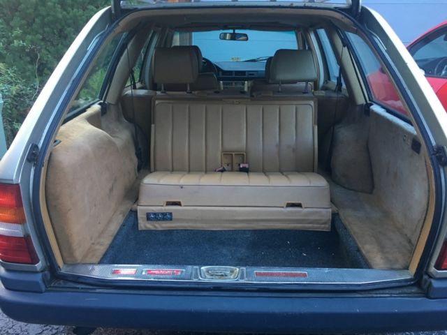 1987 Mercedes-Benz 300-Series Wagon