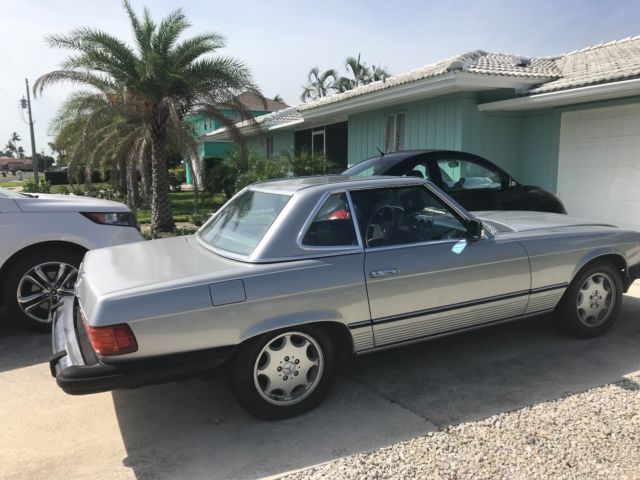 1981 Silver Mercedes-Benz SL-Class Convertible
