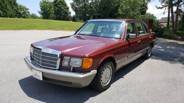 1987 Burgundy Mercedes-Benz 400-Series Sedan