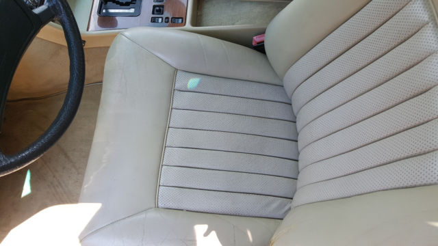 1987 Burgundy Mercedes-Benz 400-Series Sedan