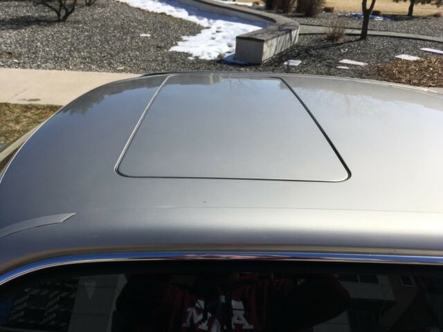 1987 Tan Mercedes-Benz 500-Series Coupe