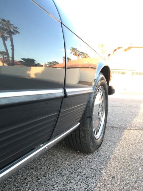 1987 Gray Mercedes-Benz SL-Class Convertible