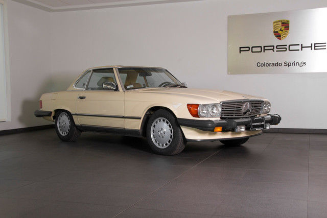 1987 White Mercedes-Benz SL-Class Convertible