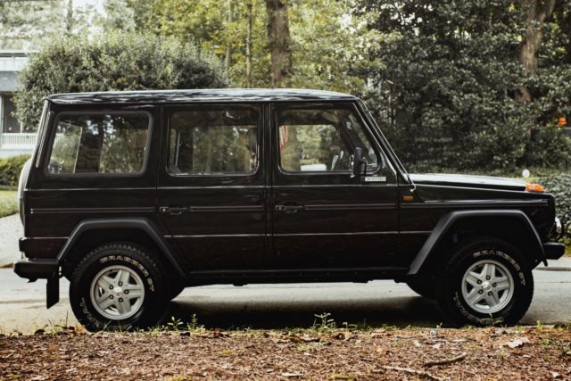 1987 Black Mercedes-Benz G-Class SUV