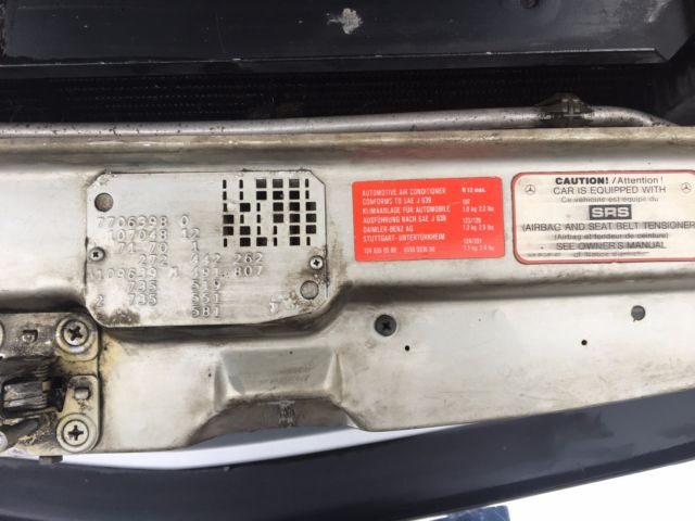 1987 Silver Mercedes-Benz SL-Class Convertible