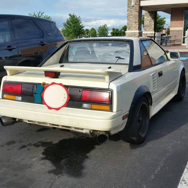 1987 White Toyota MR2 Coupe
