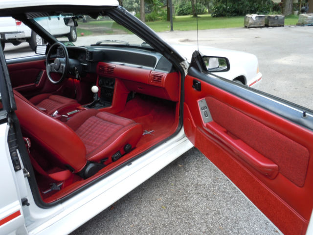 1987 White Ford Mustang Convertible