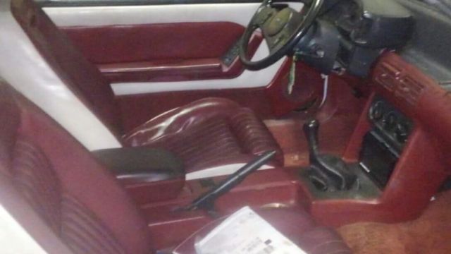 1987 White Ford Mustang Convertible