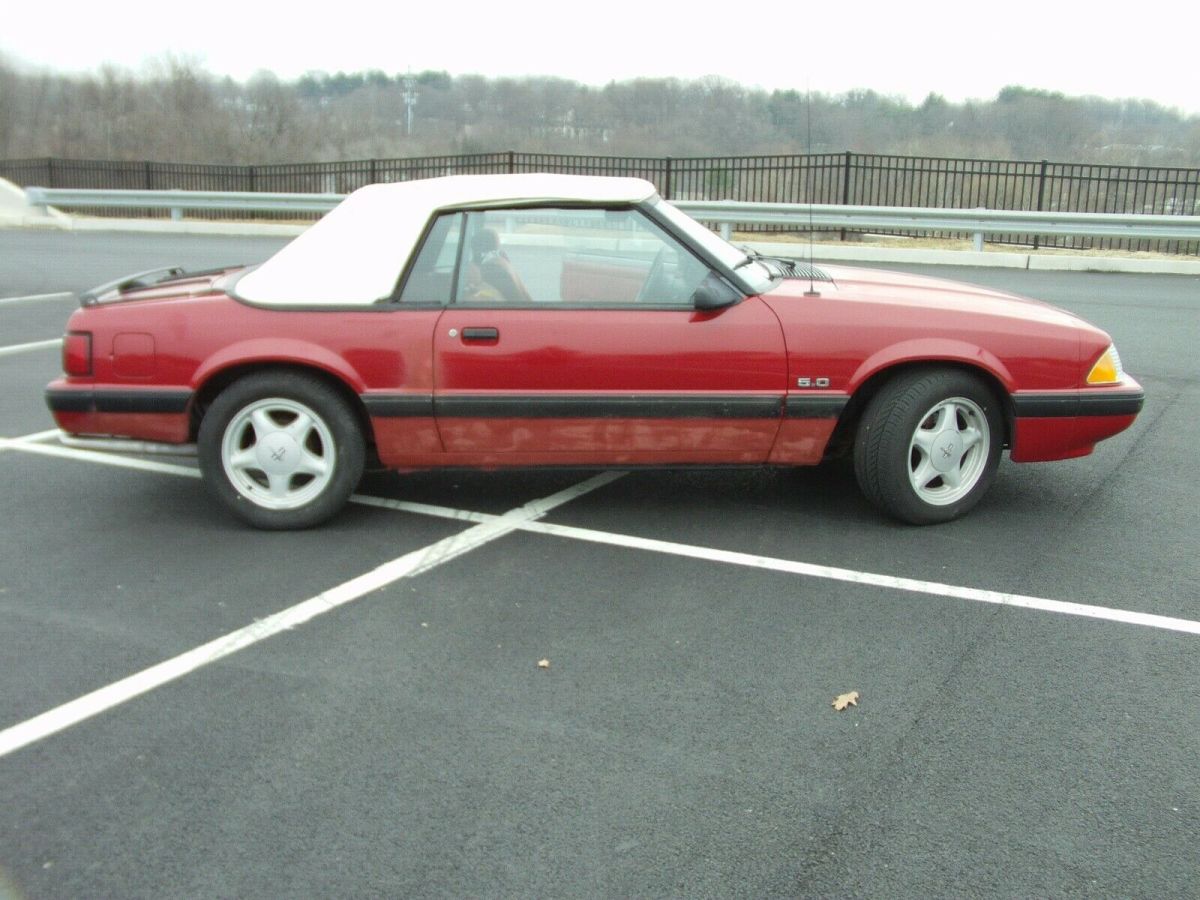 1987 Ford Mustang