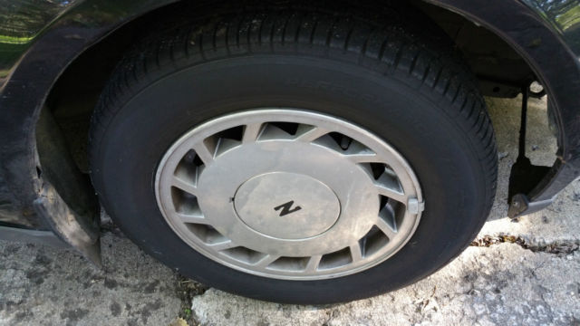 1987 Black Nissan 300ZX Coupe