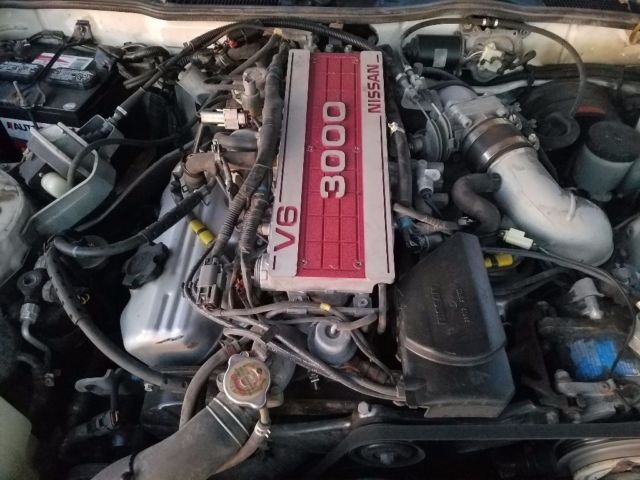 1987 White Nissan 300ZX Coupe