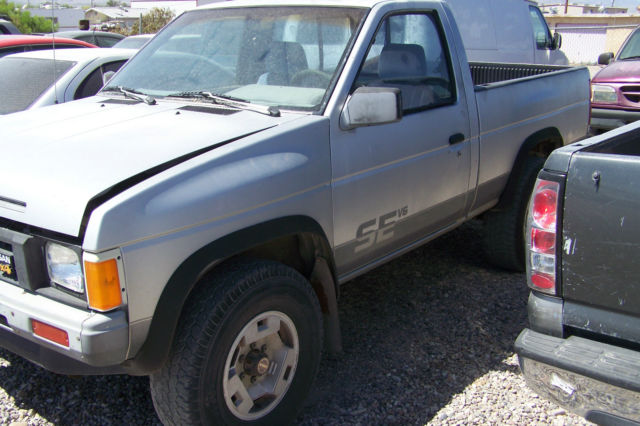 1987 Silver/Gray Nissan Other Pick up