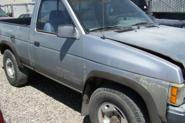 1987 Silver/Gray Nissan Other Pick up