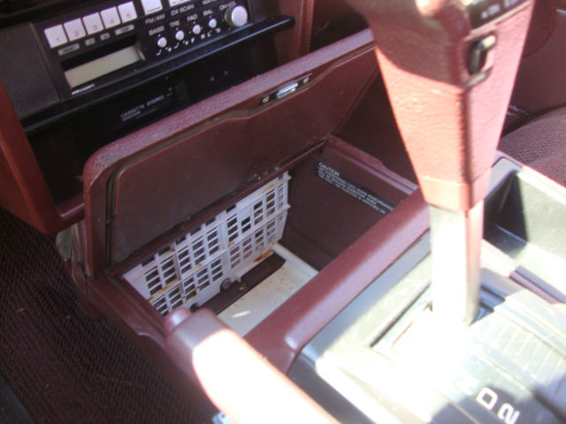 1987 Burgundy WITH SILVER Nissan Other Minivan