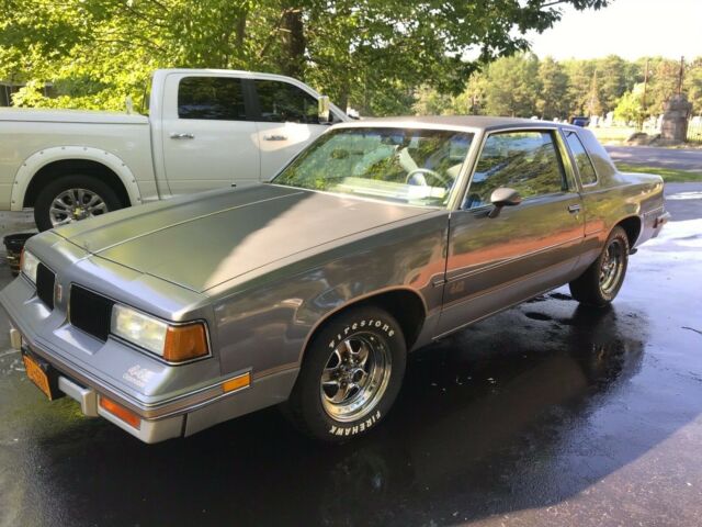 1987 Gray Oldsmobile 442 Coupe