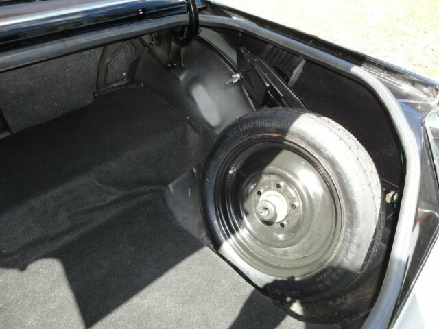 1987 Black Oldsmobile Cutlass Coupe