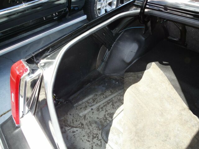 1987 Black Oldsmobile Cutlass Coupe