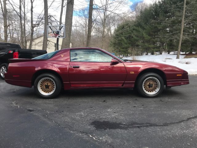 1987 Burgundy Pontiac Firebird Coupe