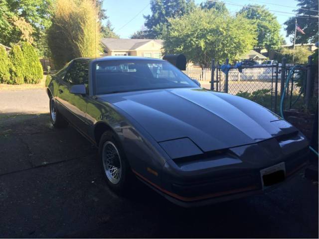 1987 Silver Pontiac Firebird Coupe