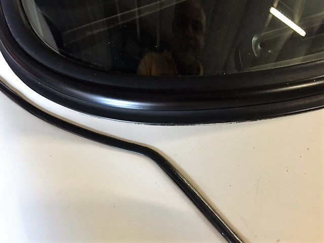 1987 White Porsche 911 Coupe