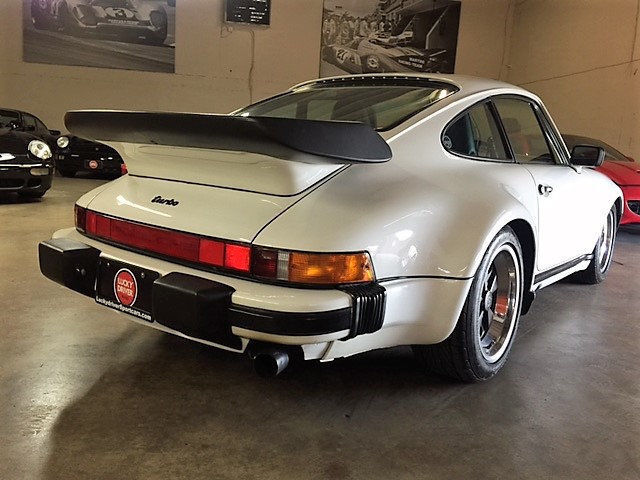 1987 White Porsche 911 Coupe