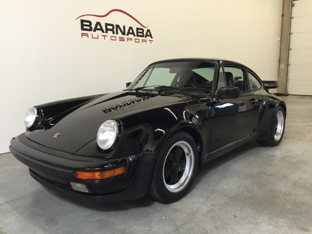 1987 Black Porsche 911 --