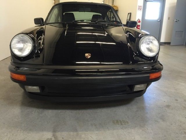 1987 Black Porsche 911 --