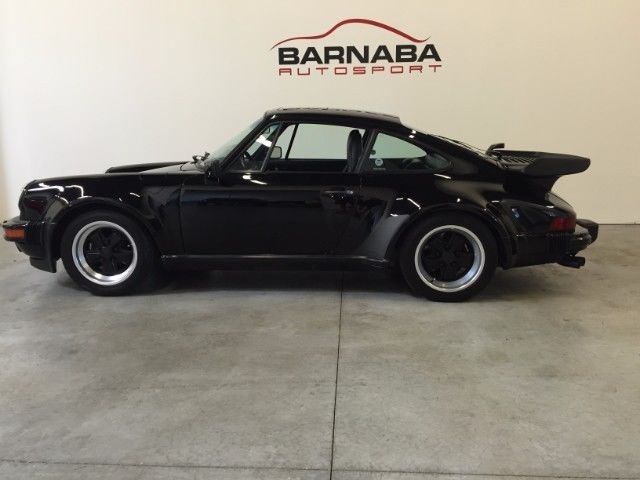 1987 Black Porsche 911 --