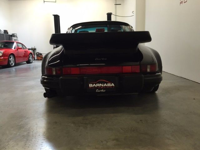 1987 Black Porsche 911 --