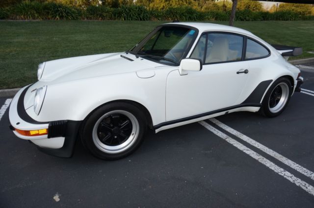 1987 White Porsche 930 Coupe