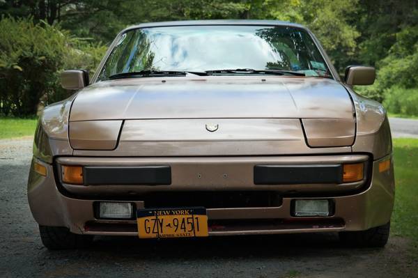 1987 Red Porsche 944 Coupe