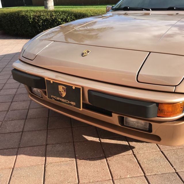 1987 Almond Poly Porsche 944 Coupe