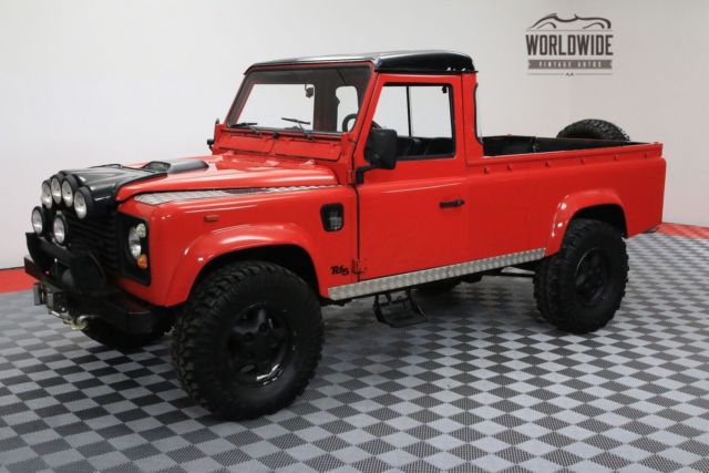 1987 Red Land Rover Defender