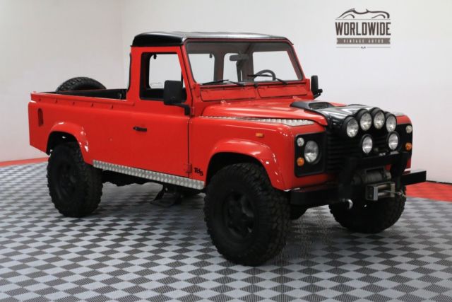 1987 Red Land Rover Defender