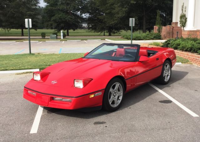 1987 Red Chevrolet Corvette Convertible