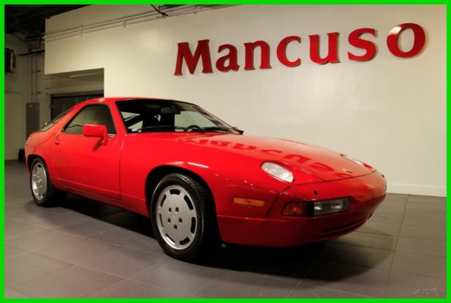 1987 White Porsche 928 Hatchback