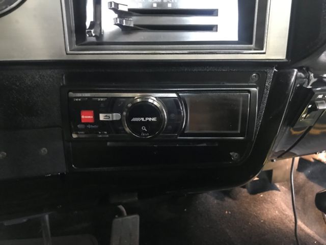 1987 Black Chevrolet Silverado 1500 Standard Cab Pickup