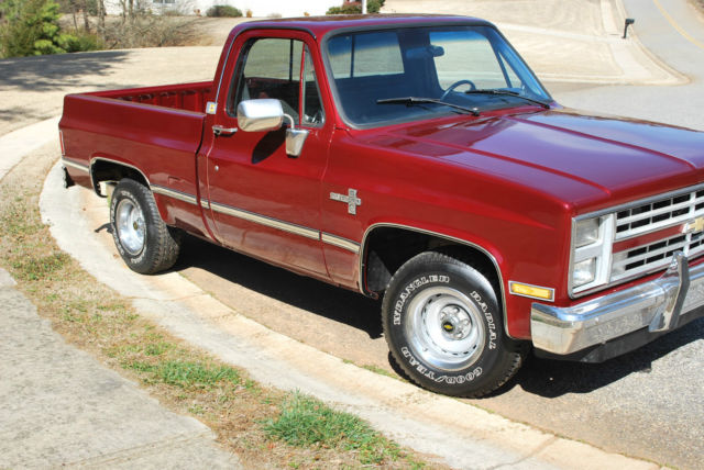 1987 Burgundy Chevrolet C-10