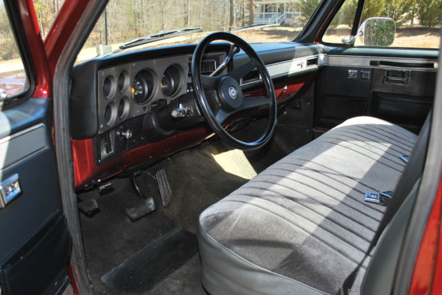1987 Burgundy Chevrolet C-10
