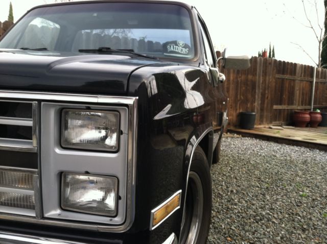 1987 Black Chevrolet Silverado 1500 Standard Cab Pickup