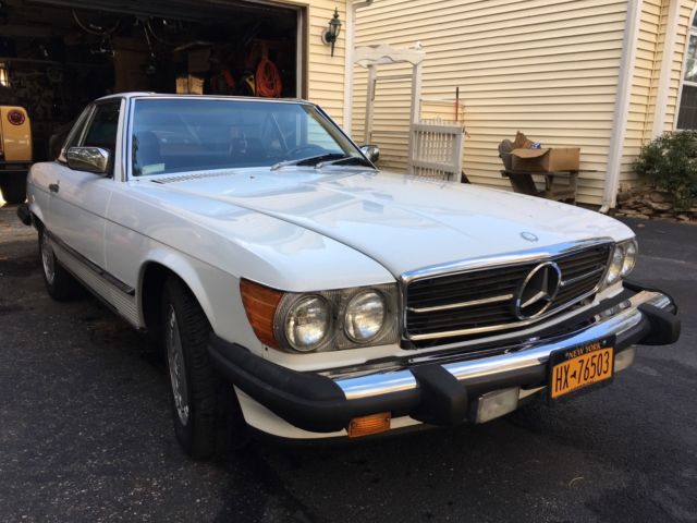 1987 White Mercedes-Benz SL-Class Convertible