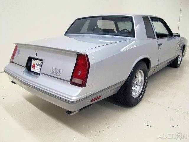 1987 Red Chevrolet Monte Carlo Coupe