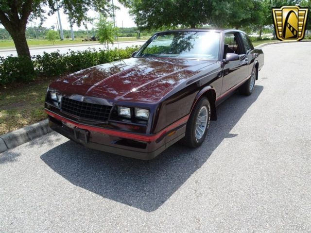 1987 Red Chevrolet Monte Carlo Coupe