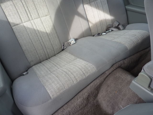 1987 Gray Ford Thunderbird Coupe