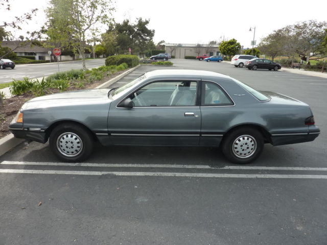 1987 Gray Ford Thunderbird Coupe