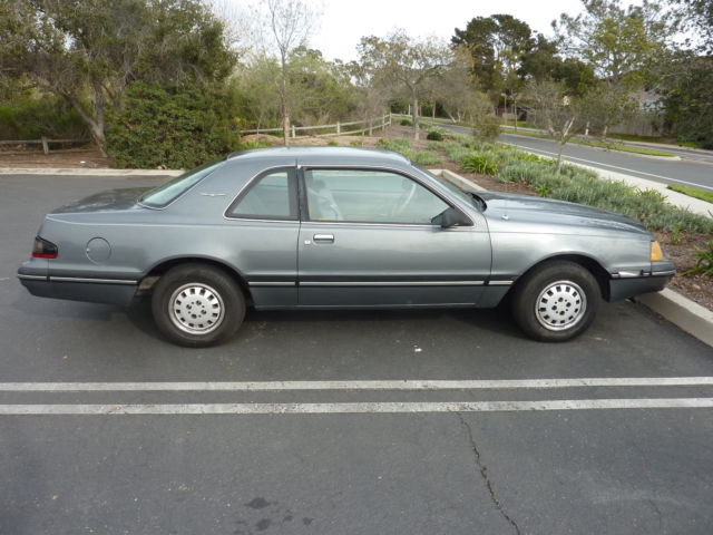 1987 Gray Ford Thunderbird Coupe