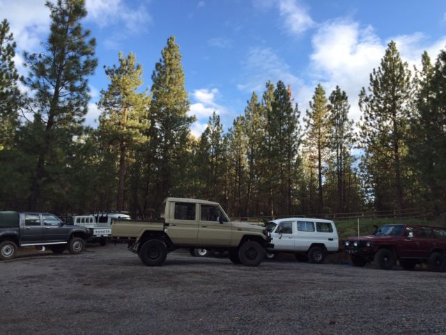 1987 Brown Toyota Land Cruiser Crew Cab Pickup
